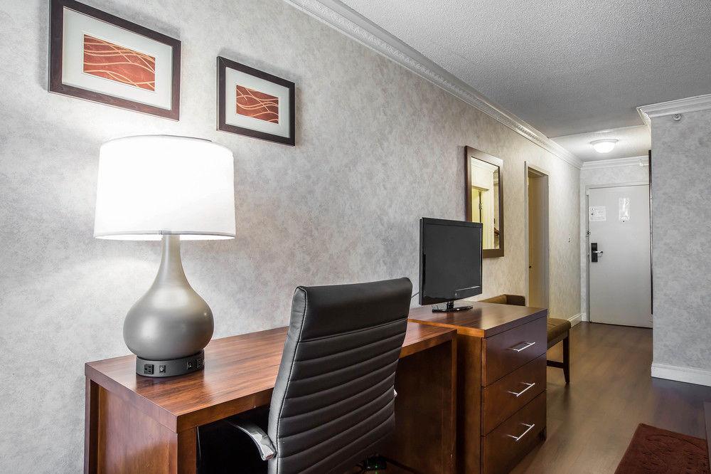 Best Western Plus Greenville I-385 Inn & Suites Ngoại thất bức ảnh