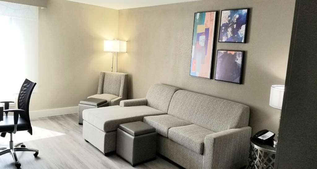 Best Western Plus Greenville I-385 Inn & Suites Phòng bức ảnh